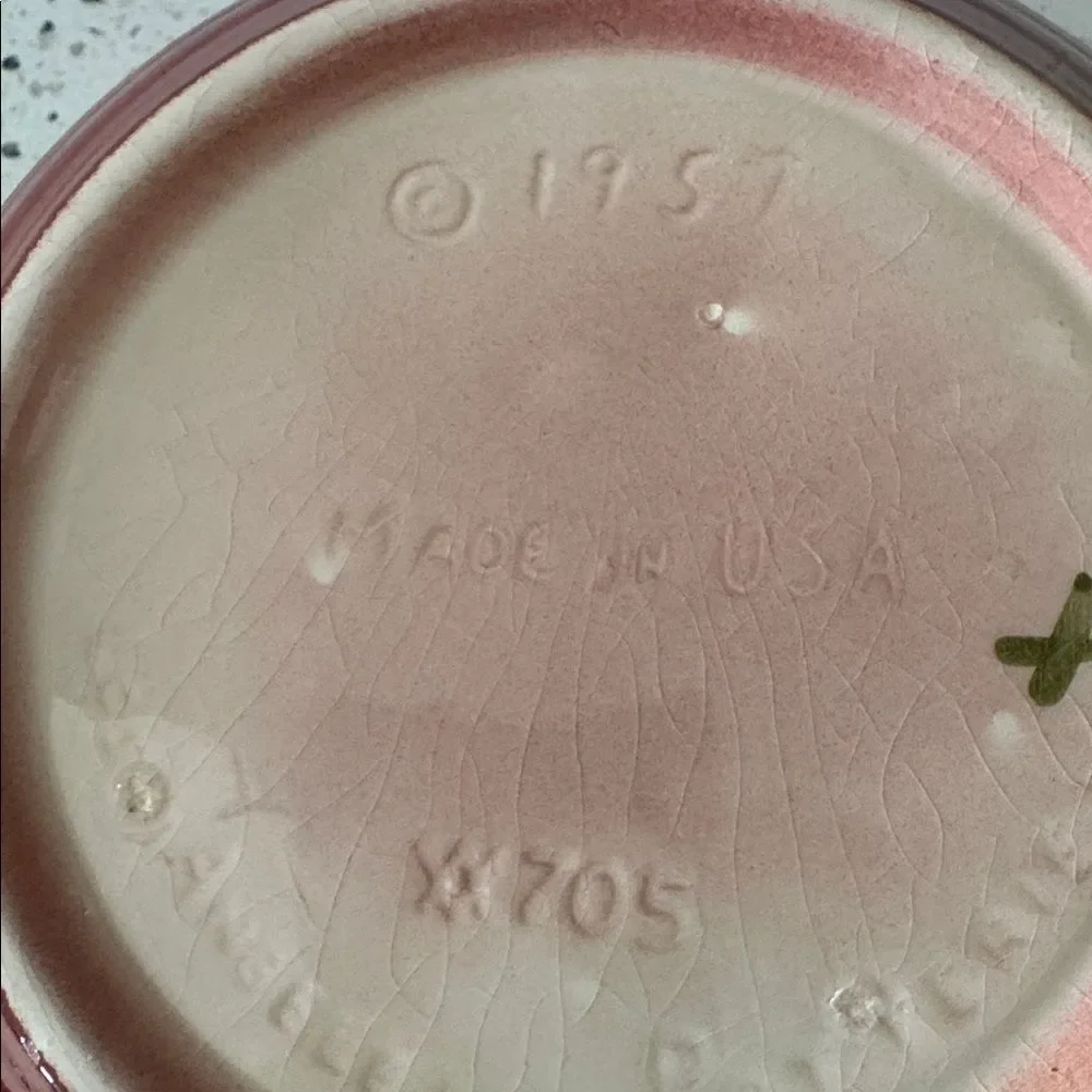 LA Pottery Tureen Soup Stew Chili Beans #705 1957 Kitchen Decor Made in the USA